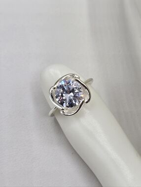 Swarovski Crystal Elements Silver Statement Ring Clear Floral Size 6 Prom Bridal